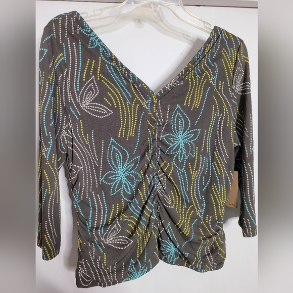 NWT i.e. blouse - Picture 3 of 6